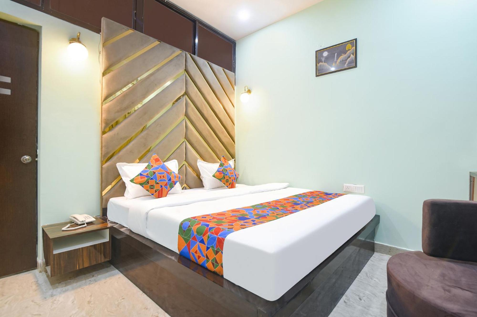 Fabexpress Mu Club Hotel Patna  Buitenkant foto