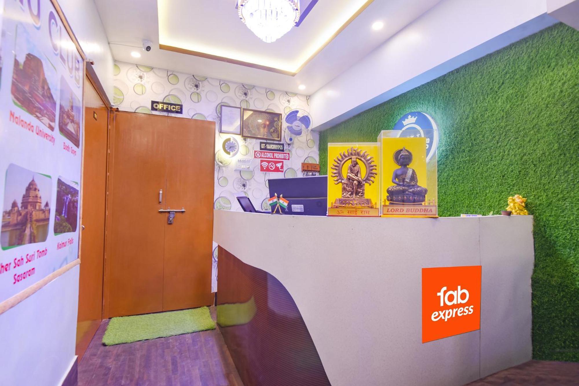 Fabexpress Mu Club Hotel Patna  Buitenkant foto